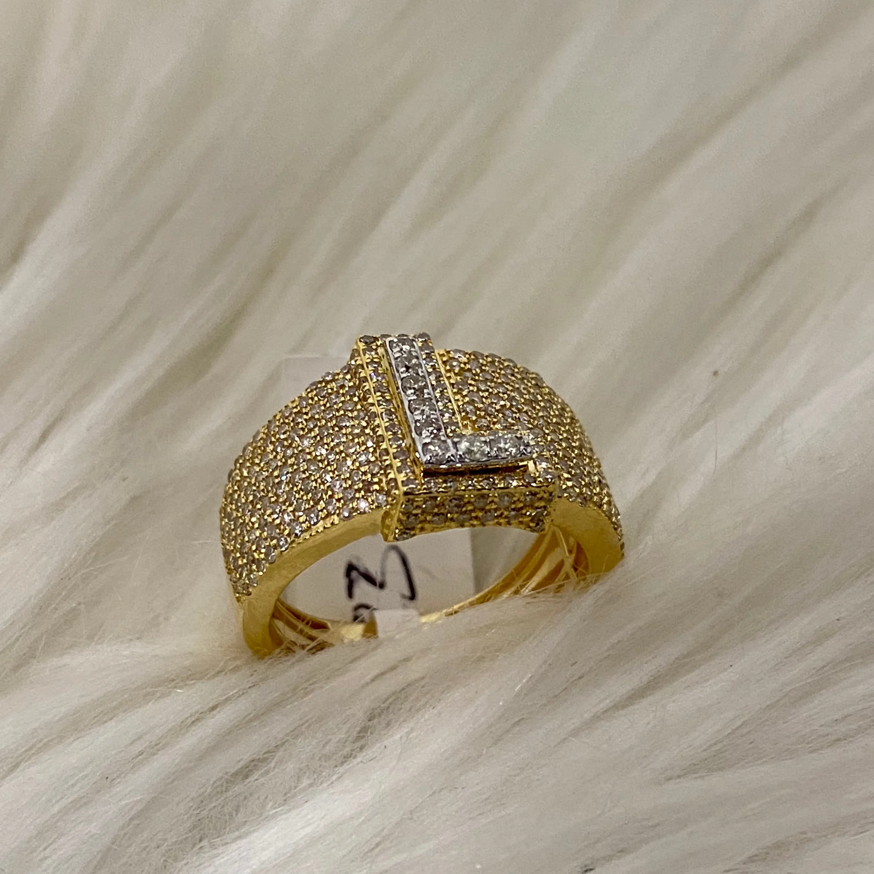 10K Yellow Gold Diamond Letter L Ring 1.47Ct Dia / 6.1gr / Size 9