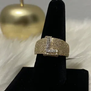 10K Yellow Gold Diamond Letter L Ring 1.47Ct Dia / 6.1gr / Size 9