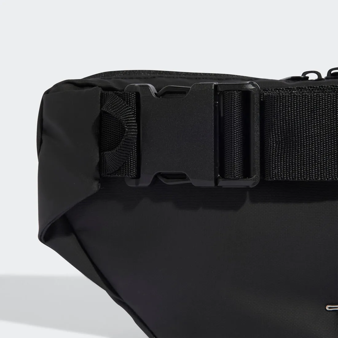 2-Pocket Waist Bag, Ultra-modern - Black