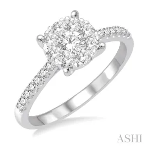 3/4 Ctw Round Cut Lovebright Diamond Ring in 14K White Gold