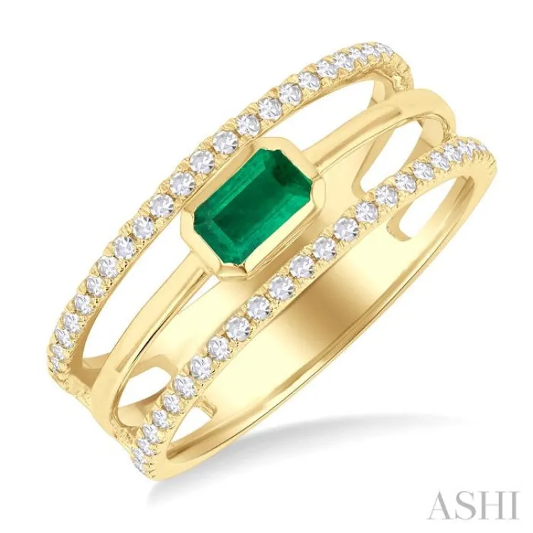 5X3MM East- West Emerald and 1/4 ctw Single Cut Diamond Triple Split Precious Ring in 10K Yellow Gold