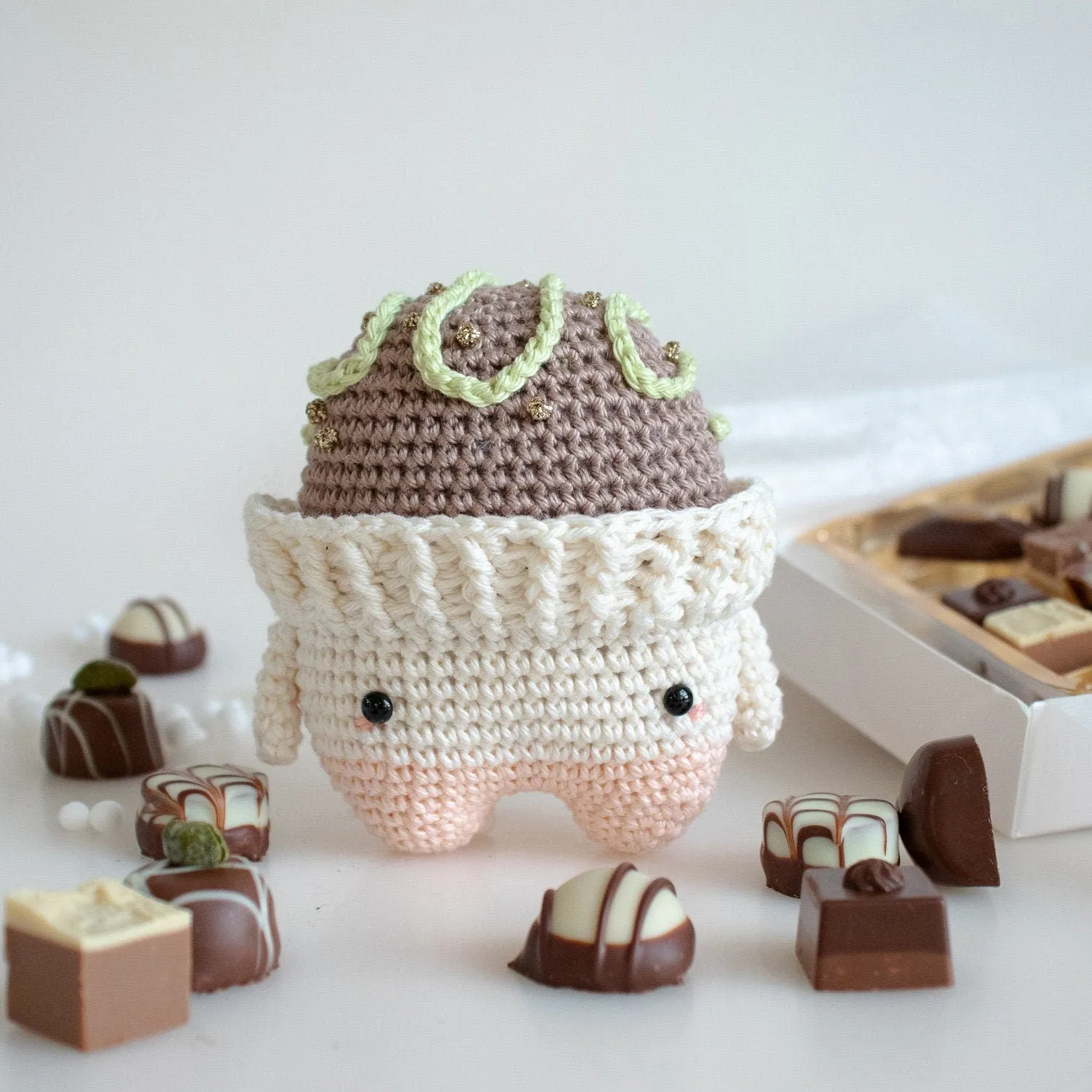 Amigurumi Crochet Kit . Valentine's Day