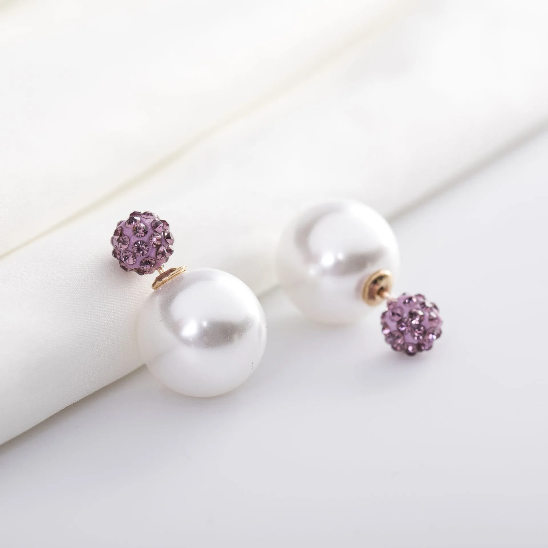 Charming Crystal Ball Pearl Earring