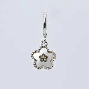 Cute Flower Silver Charm CH-120