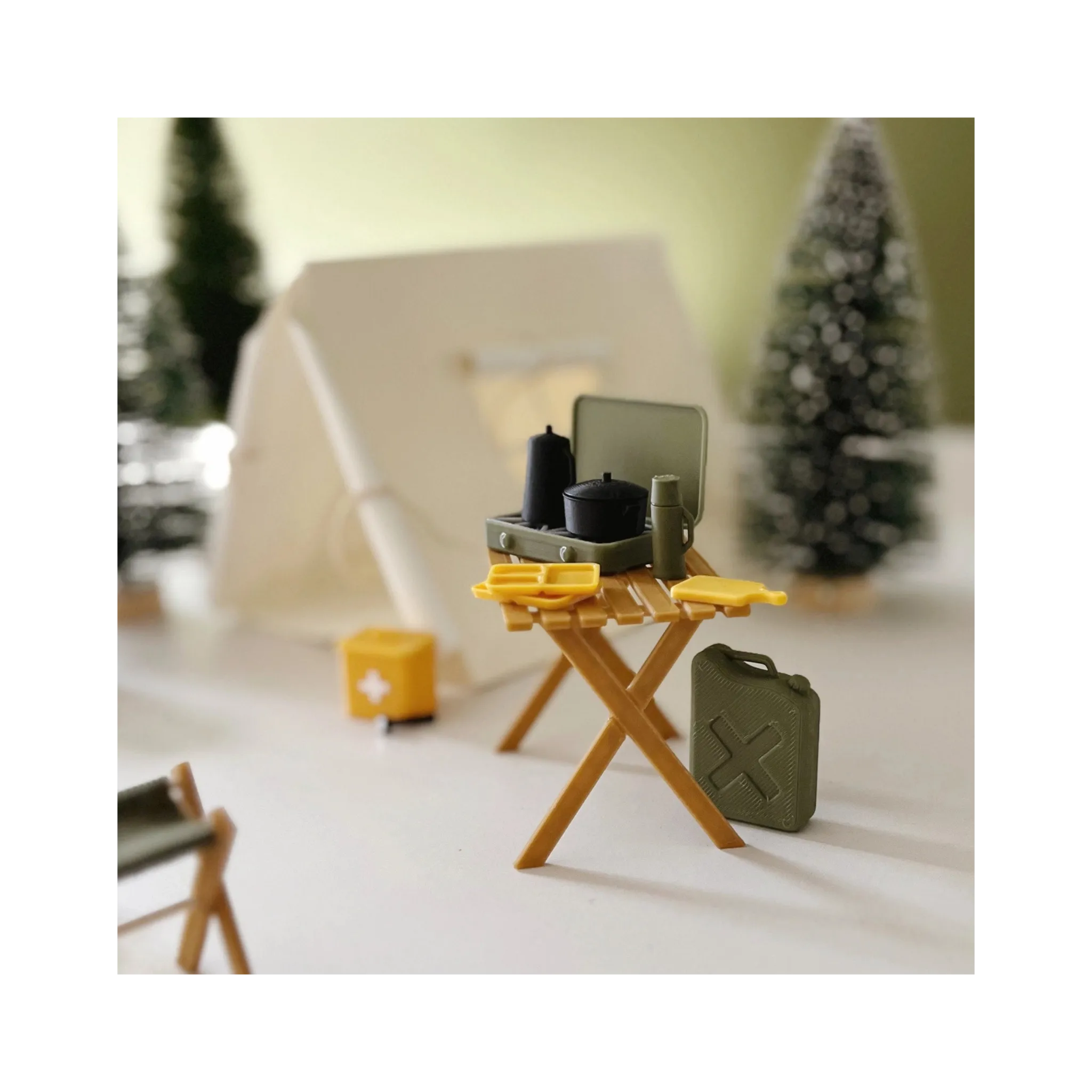 Dollhouse Miniature Camping Set