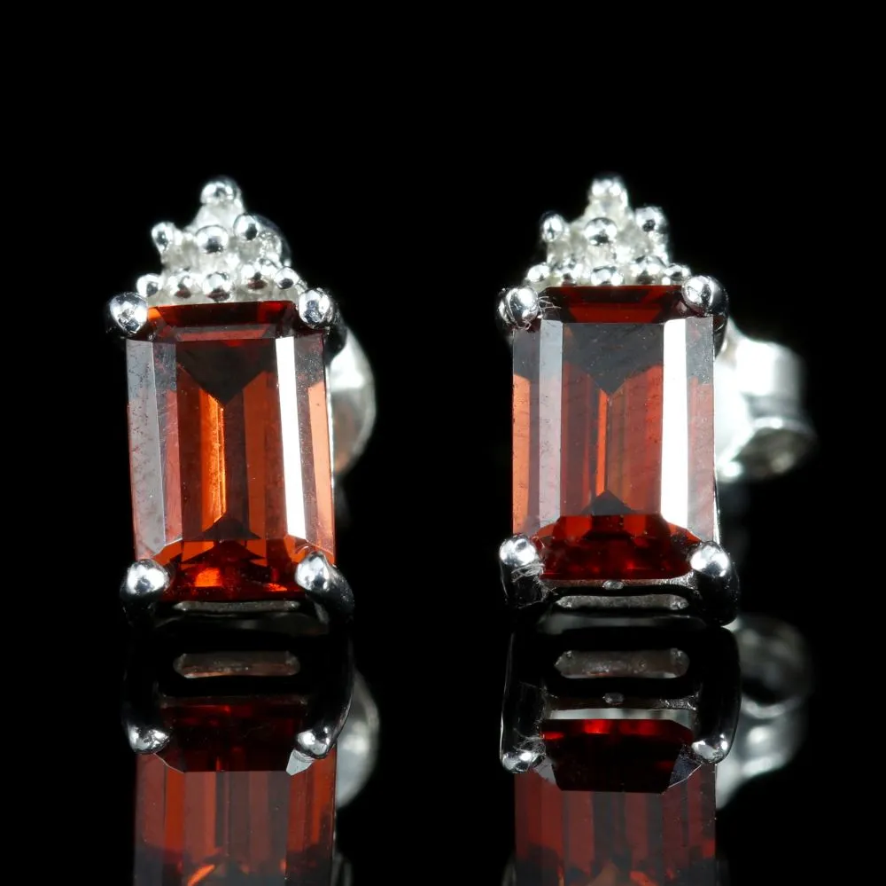 Garnet And Diamond Silver Stud Earrings - 0.60Ct