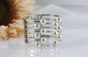 Silver Majestic Pearl Bangle